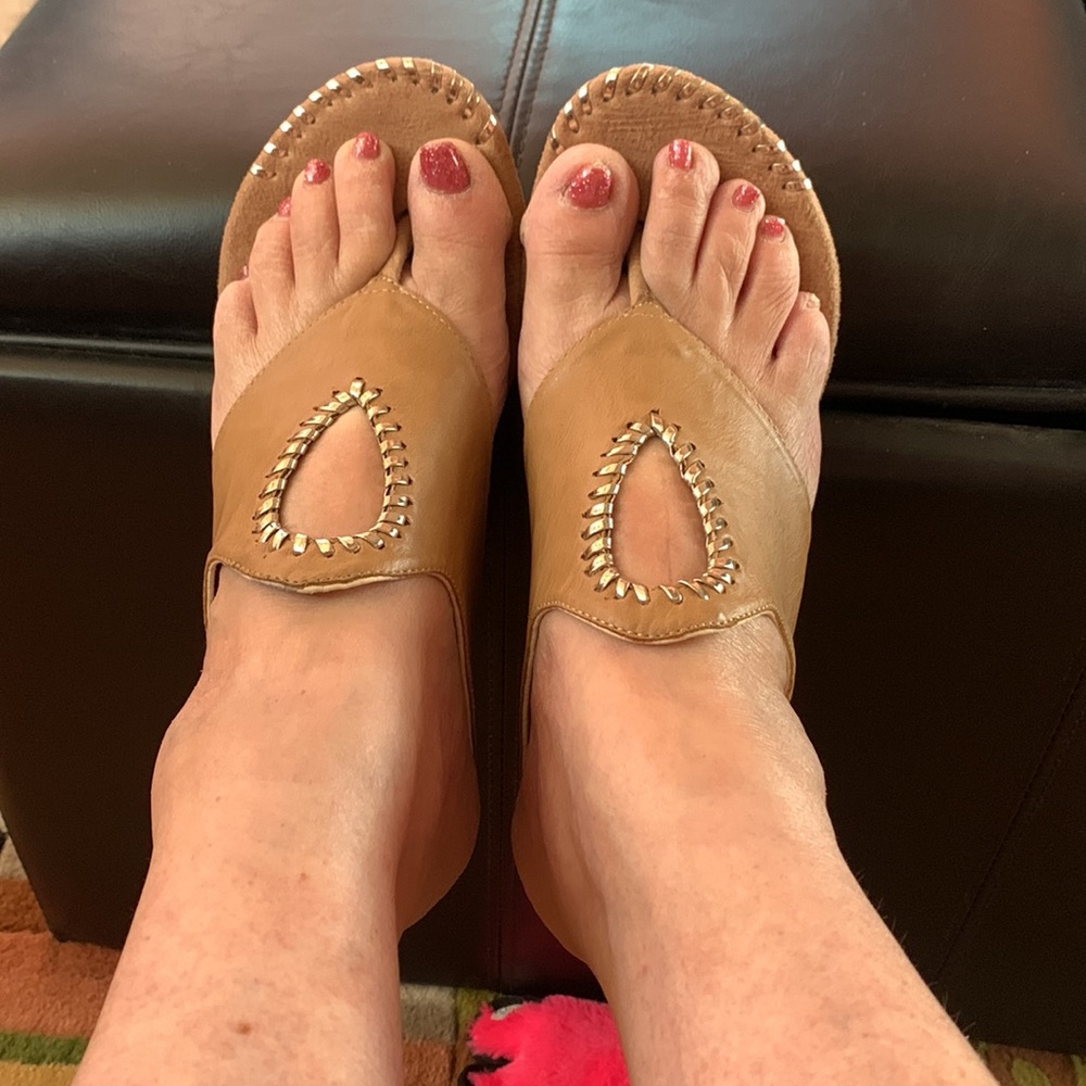 Tan/Beige & Gold Reversible Modzori Sandals